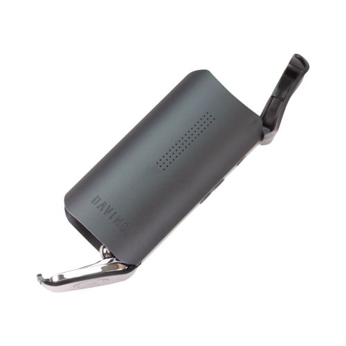 DAVINCI IQC vaporizer with mouthpiece
