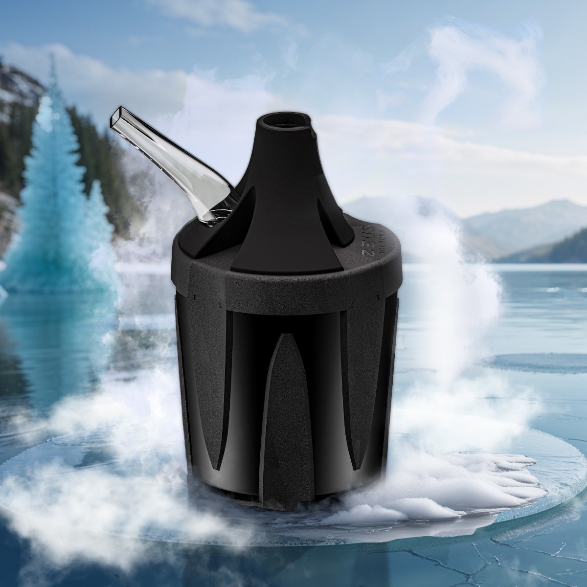 Zeus Iceborn V3 - side view with glass mouthpiece attached