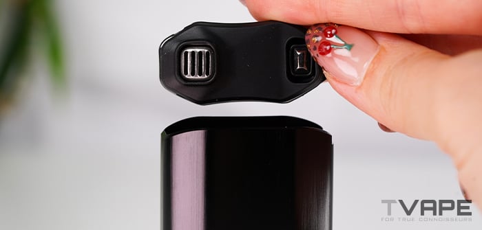 Zeus Arc S2 with close up of mouthpiece being removed